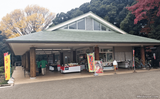 Rest stop at Shinjuku Gyoen National Garden