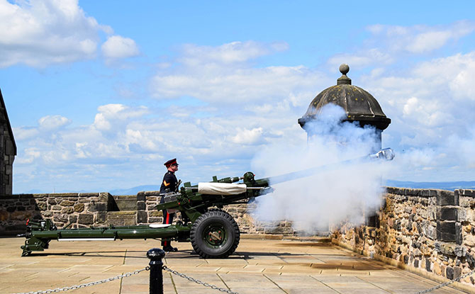 One o'clock gun at Edinburgh Castle