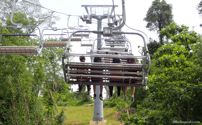 Taking the Sentosa Skyride