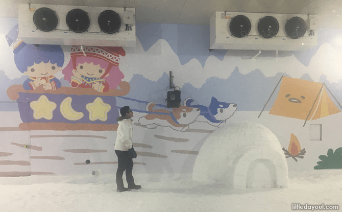 Fun Snow House at Changi Airport during the June Holidays 2017