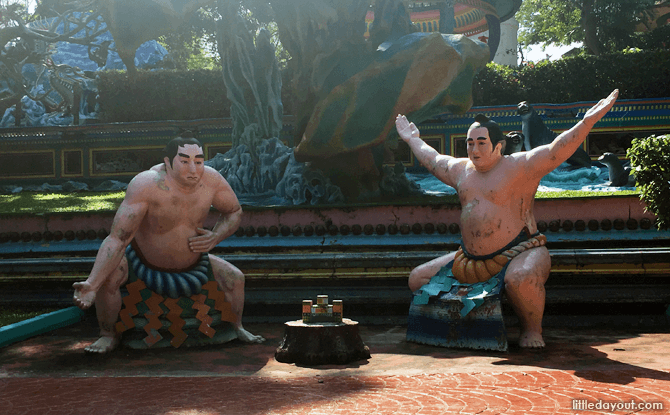 Sumo wrestlers and other international icons were added to Haw Par Villa in the later years.