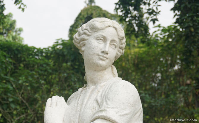 Statues at the Sundial Garden