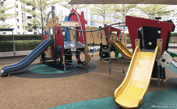 Seletar Mall Playground: Play Spot On The Rooftop The Seletar Mall Playground: Play Spot In The Corner