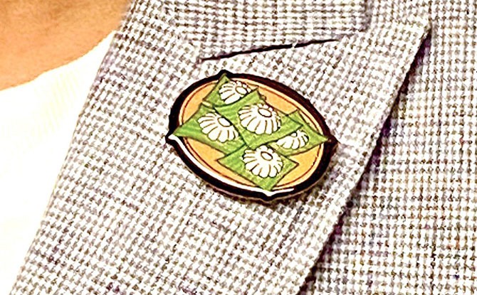 Get A Free SG Hawker Food Collector’s Pin For A Limited Only At The Art Faculty 2 Kueh Tutu Pin