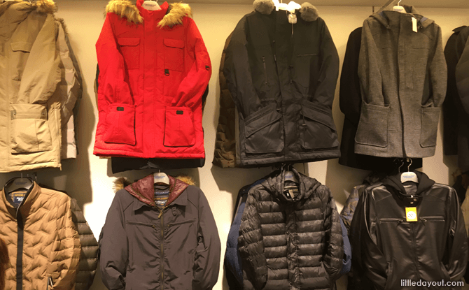 Universal Traveller - Winter Clothes in Singapore