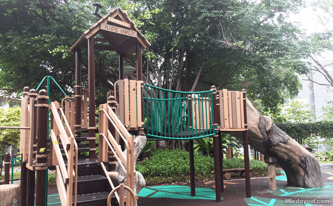 Rumah Tinggi Eco Park Playground