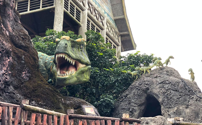 Leofoo Village Theme Park: Amusement Park e0-dinos