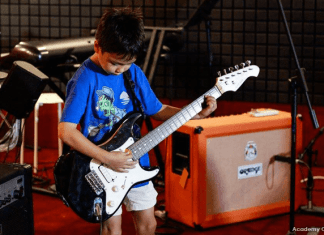 Ask The Experts: Contemporary vs Classical Music Lessons e01-AORkid