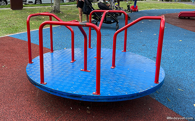 Bangsawan Park Playground Merry Go Round