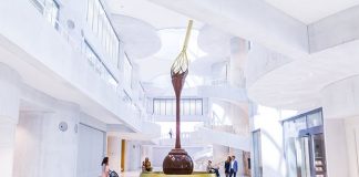 Chocolate Museum With 9-Metre Chocolate Fountain Opens: Lindt Home Of Chocolate