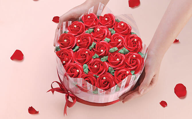 Send Mum A Floral Cake From PrimaDéli For Mother’s Day Send Mum A Floral Cake From PrimaDéli For Mother’s Day