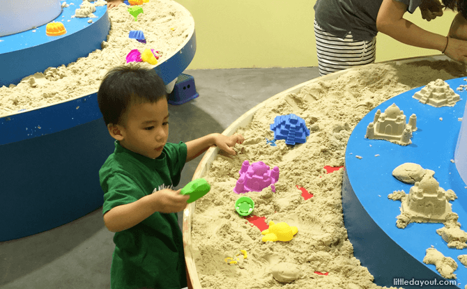 Sand play at eXplorerkid @ Downtown East