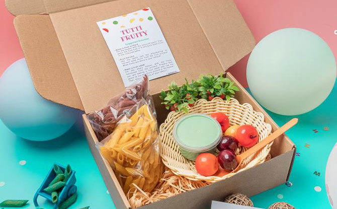 Brain Boxes: Deliveroo Delivers Sensory Play With A Family Meal