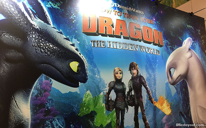 Fly With Toothless at Jem