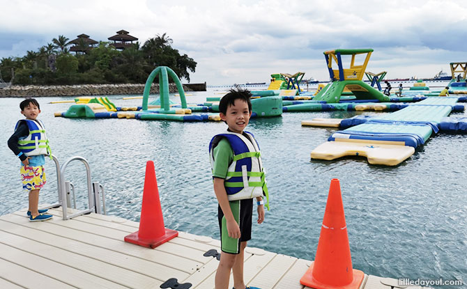 6 Tips Before You Go To Hydrodash Inflatable Water Park At Palawan Beach, Sentosa