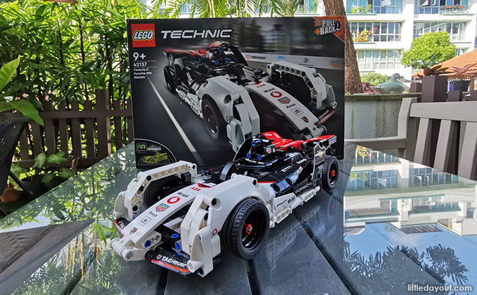 LEGO Formula E Porsche 99x Electric 42137 Review: First Electric Car Turned Into A Technic Model