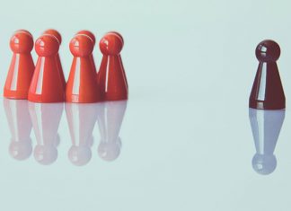 Bite-Sized Parenting: 5 Ways To Help Your Child Resist Peer Pressure & Combat FOMO Bite-Sized Parenting: 5 Ways To Help Your Child Resist Peer Pressure & Combat FOMO