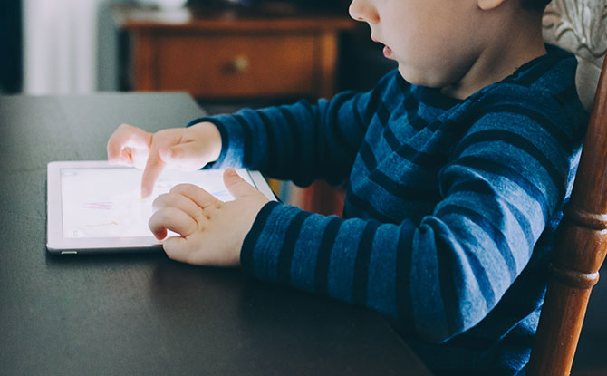 Bite-Sized Parenting: 5 Steps To Manage Your Child’s Screen Time