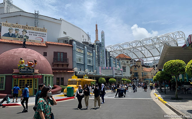 Visit Universal Studios Singapore On A Weekday, Preferably Not During School Holidays