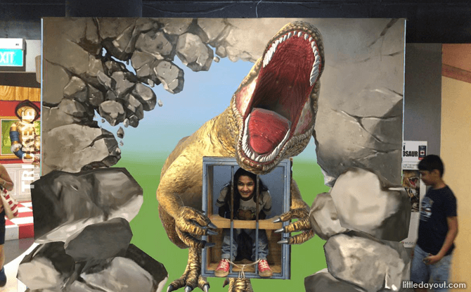 Trick Eye Museum Singapore: 5 Augmented Reality Installations That’ll Make You Do a Double-Take AR Dinosaur at Trick Eye Museum Singapore