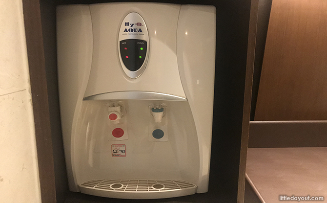 hot and cold water dispenser 