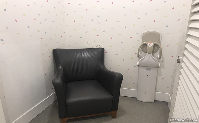 armchair with foldable baby chair