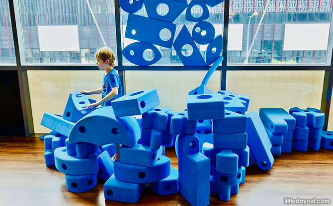 Blue Brick Blocks – Imagination Playground