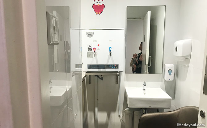 One Raffles Place nursing room 