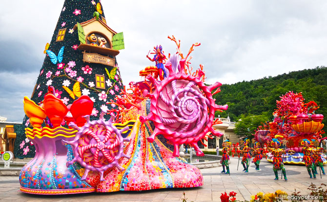 Everland Parade