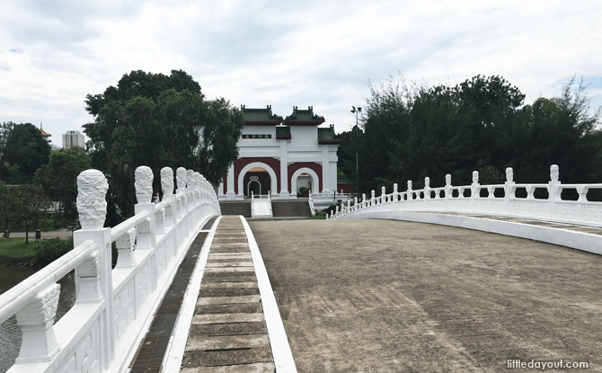 Chinese Garden bridge