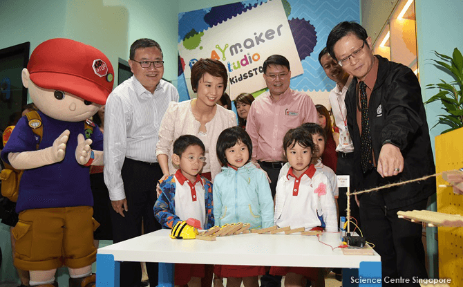 The PlayMaker Studio @ KidsSTOP was launched in a ceremony officiated by Ms Low Yen Ling, Parliamentary Secretary, Ministry of Education.