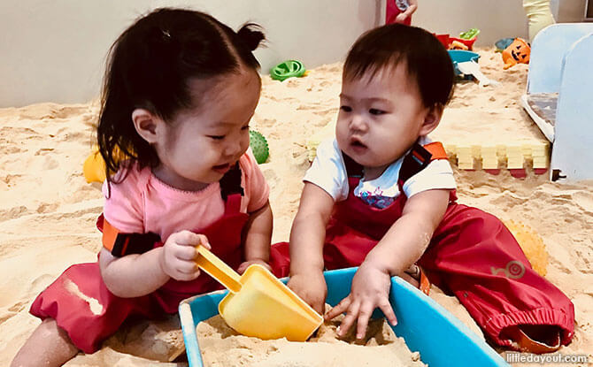 Beach toys to play in the sand