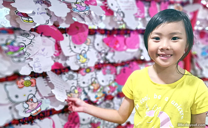 Leave a note at the Hello Kitty Island, South Korea