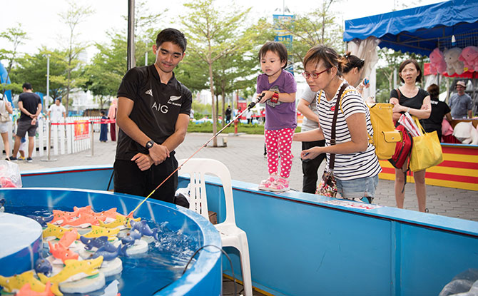 Singapore Sports Hub's Season Of Giving And Community Play Day In December 2018