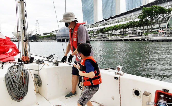 Sailing on Marina Bay