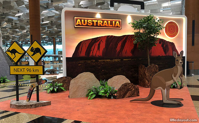 Go Around The World at Changi Airport Photo Spots