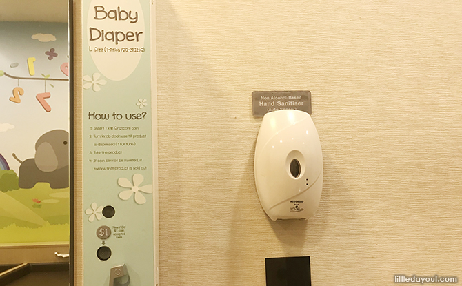 baby diaper dispenser