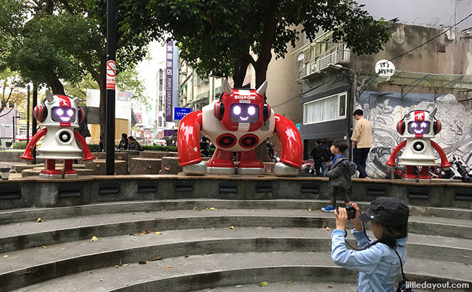 Robot, Taipei with Kids