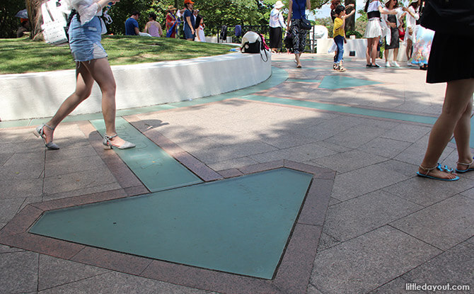 Compass Arrows at Mount Faber Point