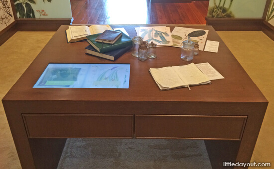 Desk