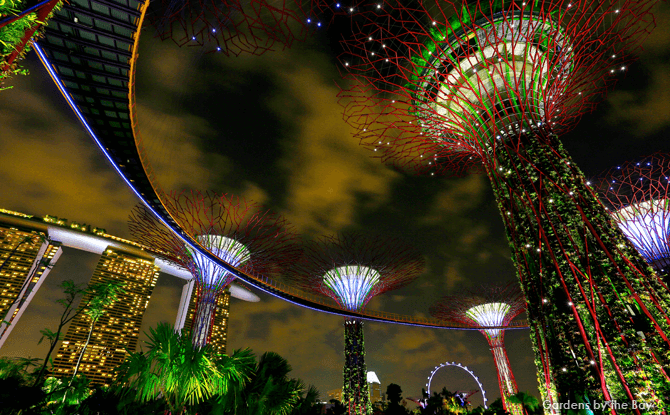 Things to Do at Night in Singapore for Kids - Light Show Singapore