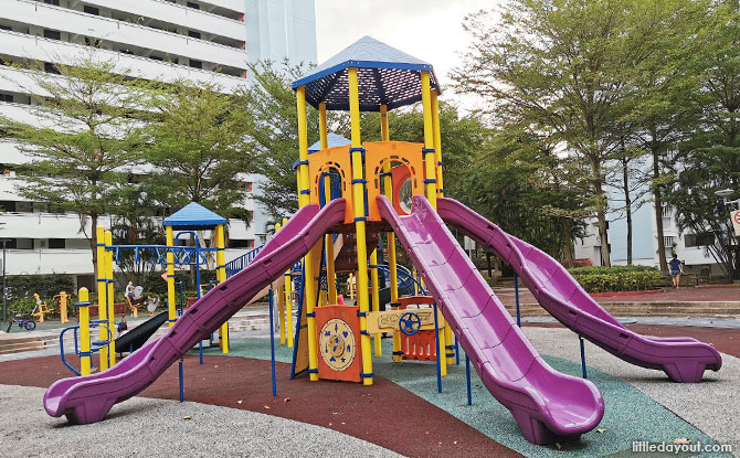 Playground at Blk 306, Jurong East Street 32