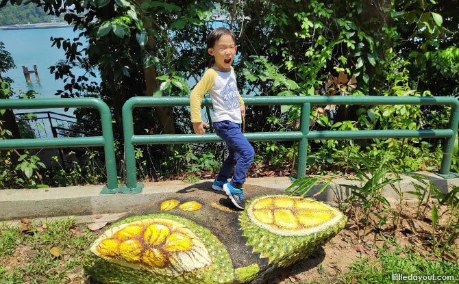 Murals At Fort Siloso, Sentosa: An Easy Walk into Singapore’s Past With Yip Yew Chong’s “Waves of the Strait”