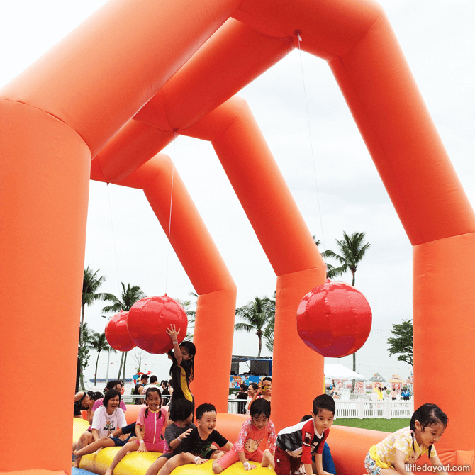 Sentosa FunFest 2016 inflatable balance beam