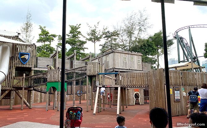 LEGOLAND Malaysia Theme Park - LEGO Kingdoms’ The Forestmen’s Hideout