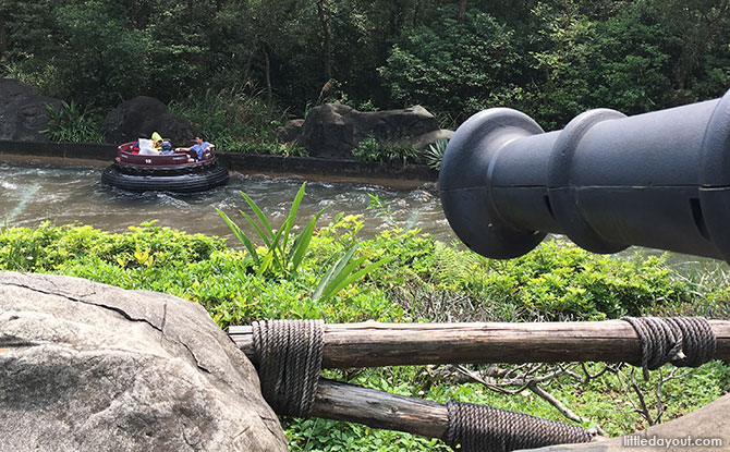 Grand Canyon rapids-themed ride