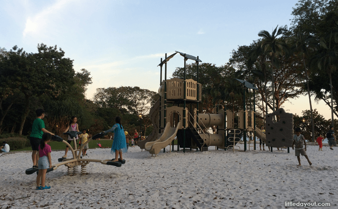 Playground at Labrador Park