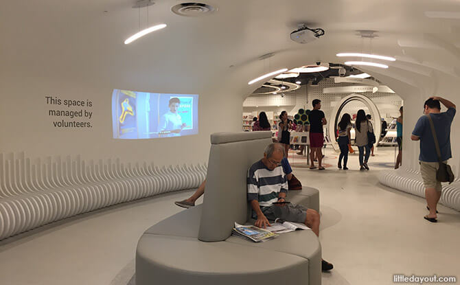 Bukit Panjang Public Library Adults' & Teens' Zone