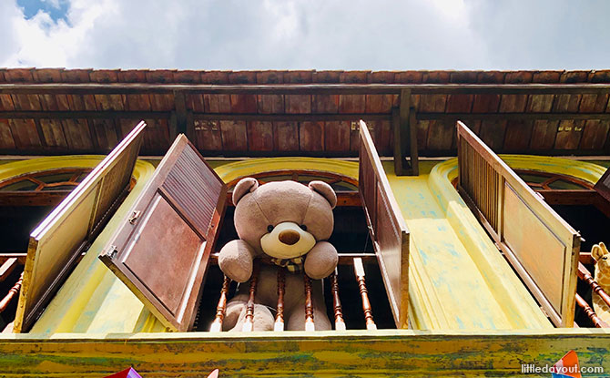 Intrigued by the giant teddy bear looking down at us, we visited the store and discovered that they had a whimsical second-storey space that was perfect for the kids!