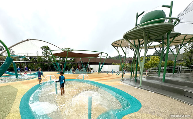 Water splash area at Egg Splash at Bird Paradise